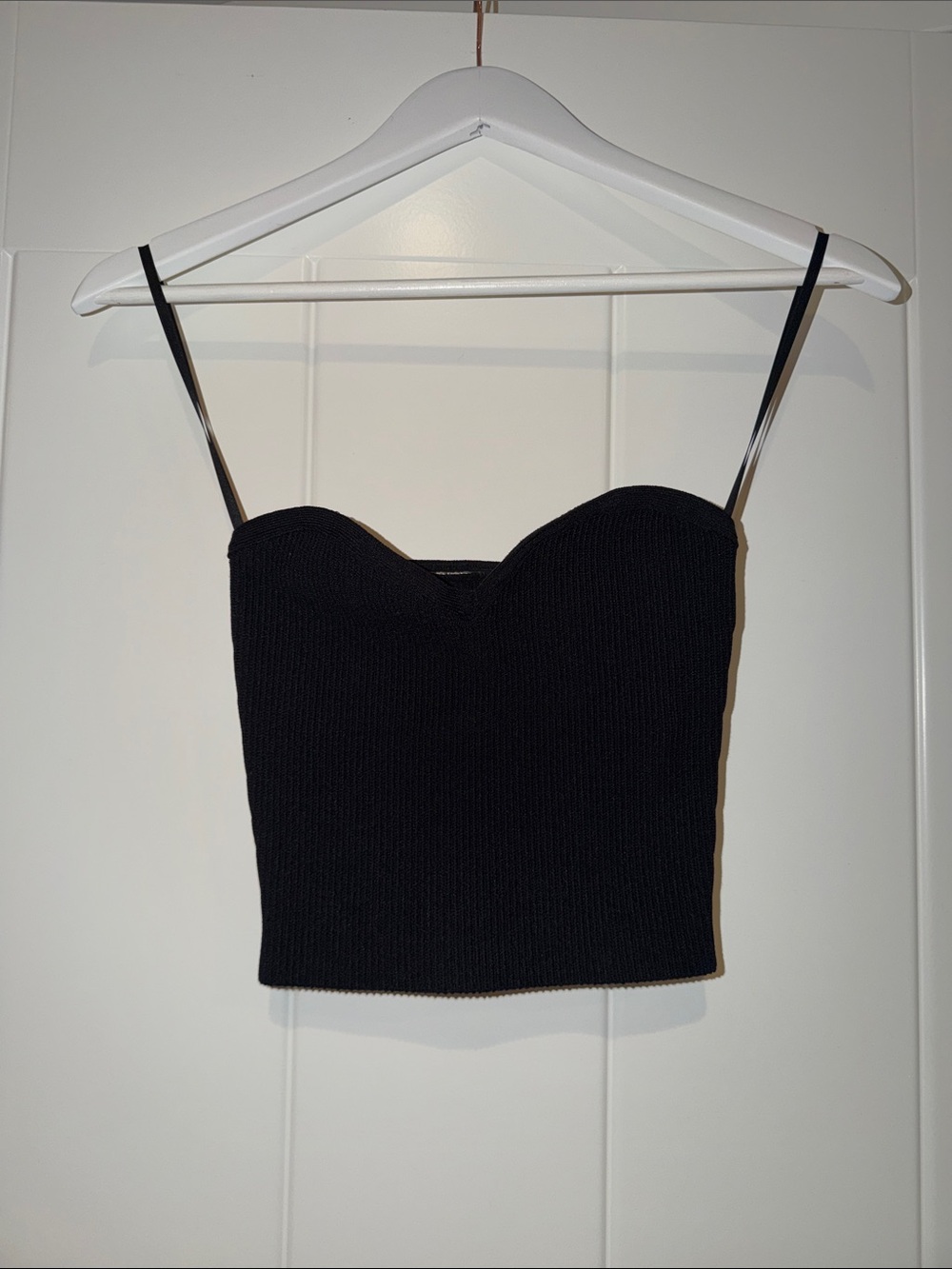 Black Knit Sweetheart Crop Top - Women